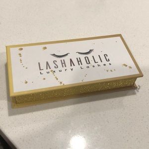 Lashaholic False Eyelashes